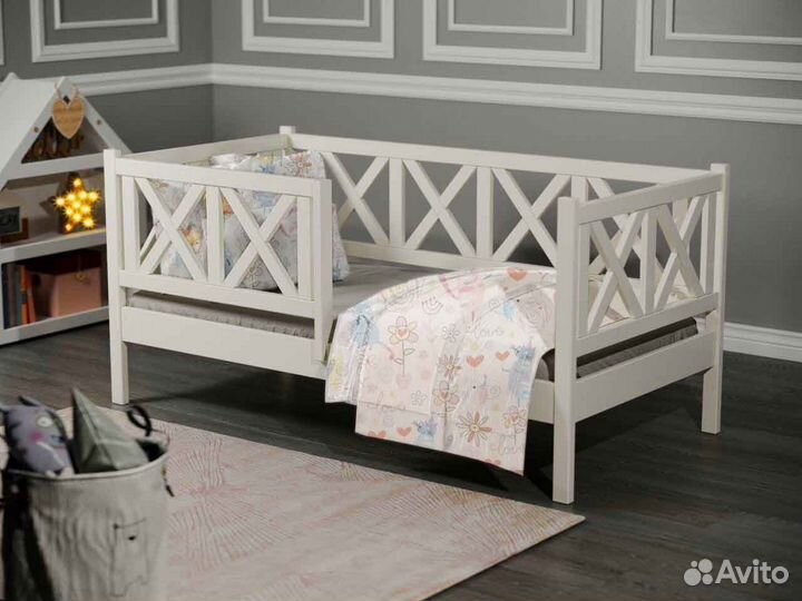 Кроватка софа от 2х лет высокий борт из массива