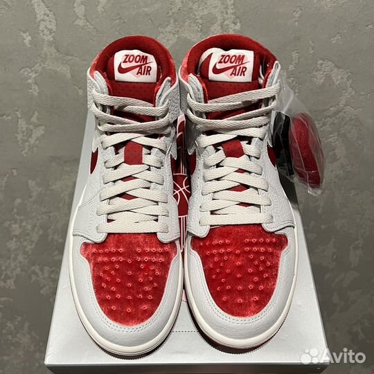 Nike air Jordan 1 High оригинал 6.5/7US (w)