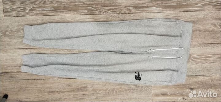 Штаны new balance