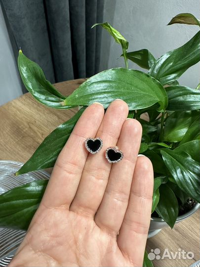 Серьги сердечки гарздики