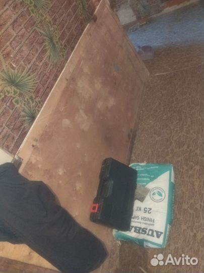 Дверь входная металлическая бу