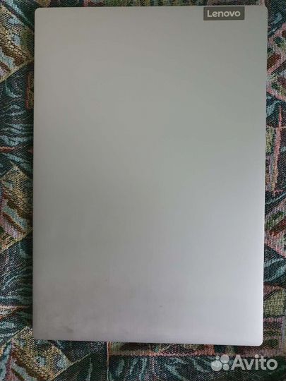 Lenovo/AMD ryzen 5 3500U 2,1 GHz