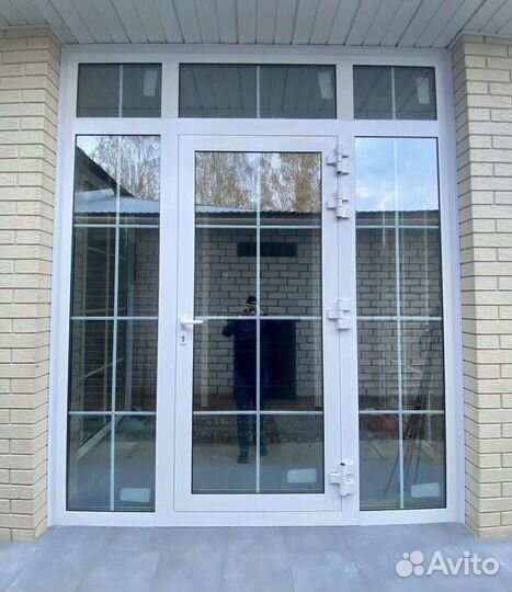 Пластиковые двери