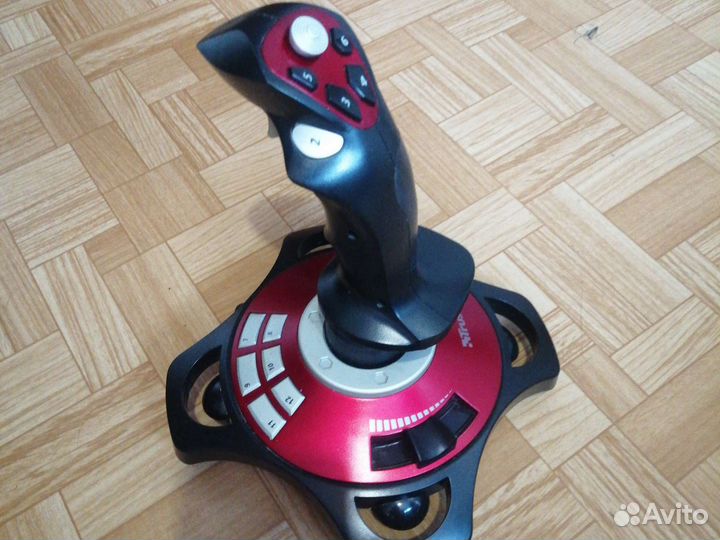 Джойстик Trust predadator