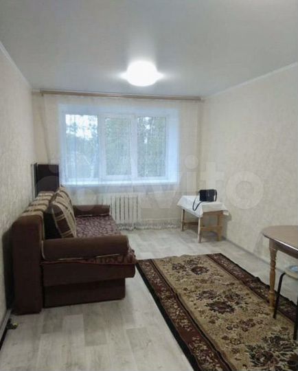 Комната 15 м² в 5-к., 4/5 эт.