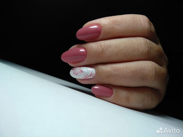 Маникюр наращивание