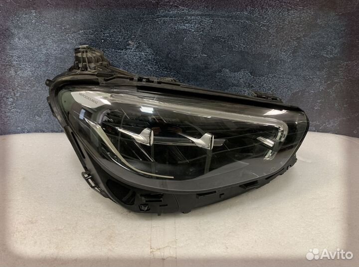 Правая фара Mercedes W213 В2123 рестайлинг