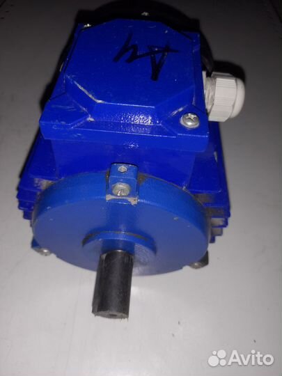 Электродвигатель адм63А4У3 лапы 0,25кВт 1370 об