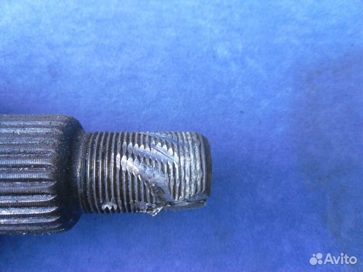 Полуось (привод) Land Rover Discovery 3