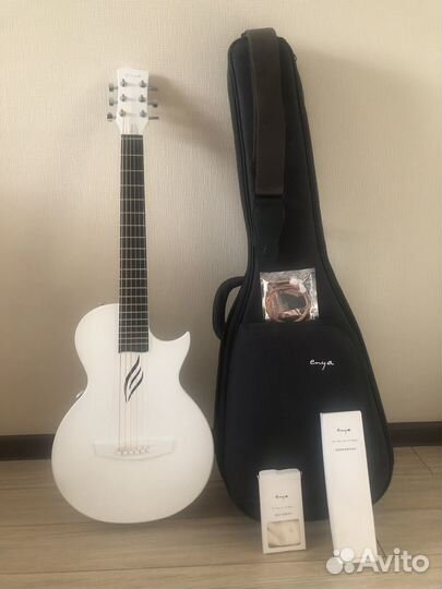 Электроакустическая гитара Enya Nova Go