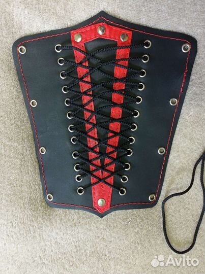 Наруч кожанный