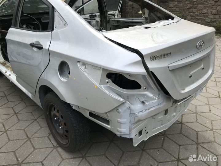 Хендай Солярис, Крышка багажника