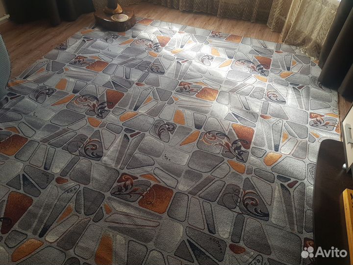 Продаю палас