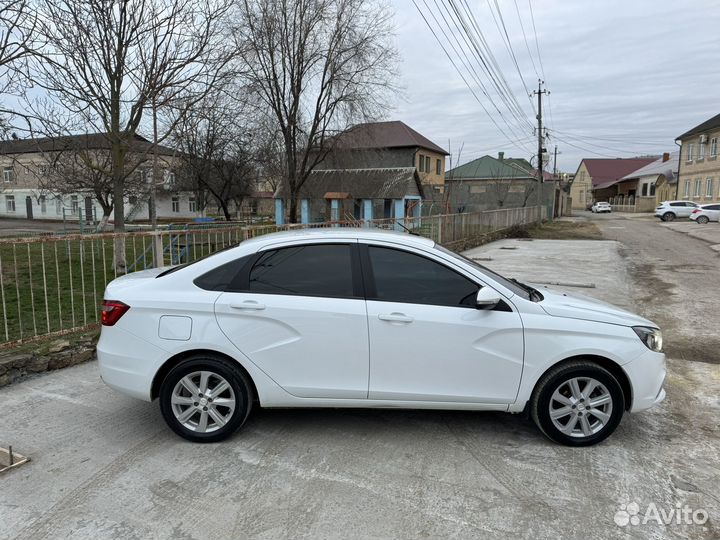 LADA Vesta 1.6 МТ, 2019, 173 000 км