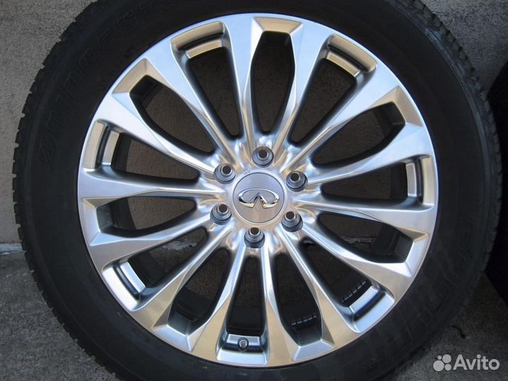 Колеса на Infinity QX80 R22 оригинал