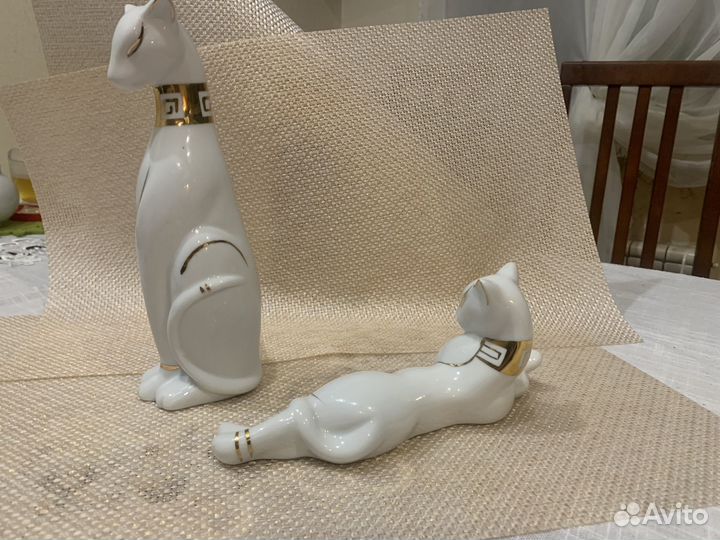 Кошки статуэтки