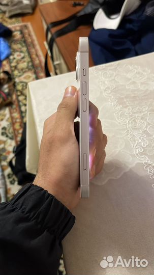 Мобильные телефоны бу iPhone 13