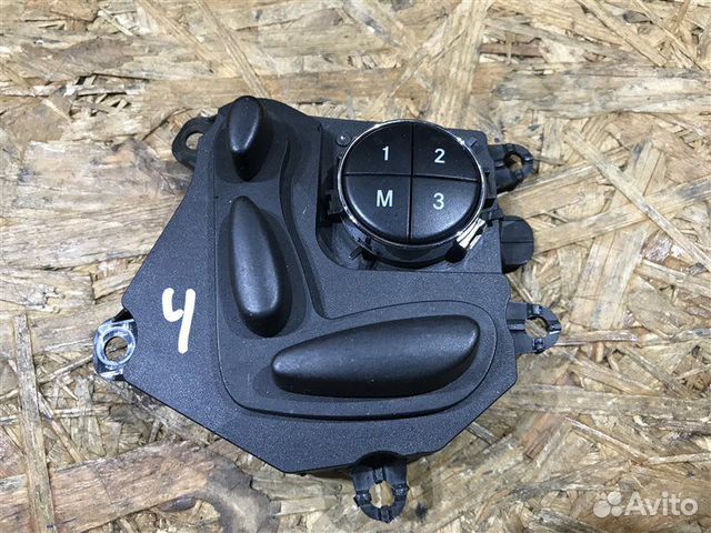 Блок управления сиденьем передний левый