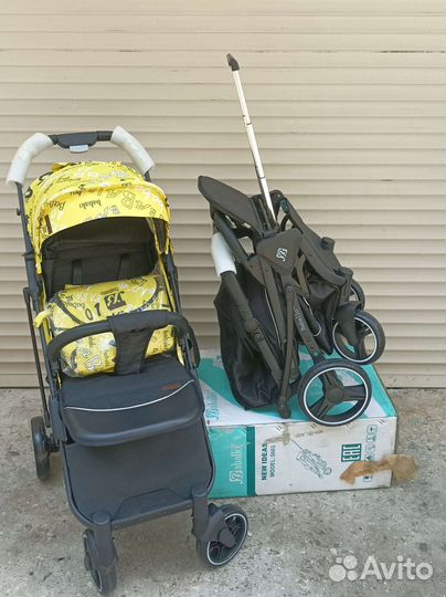 Коляски много