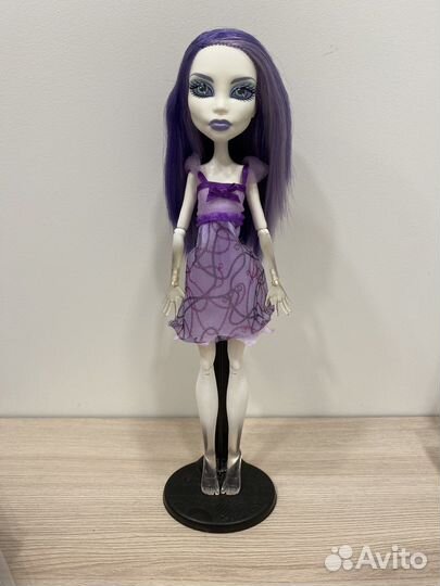 Кукла Монстер Хай Спектра 