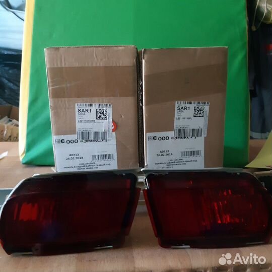 Задний левый и правый фонарь на Тойоту прадо на ба