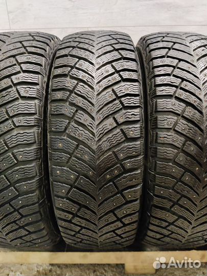 Michelin X-Ice North 4 215/65 R16 102T