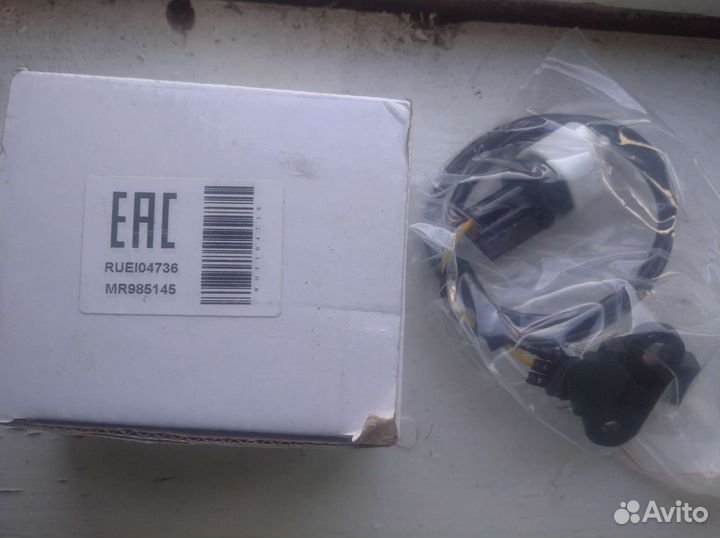 Датчик коленвала Митсубиси Паджеро 4