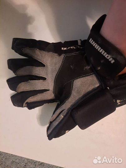 Крага хоккейная одна левая