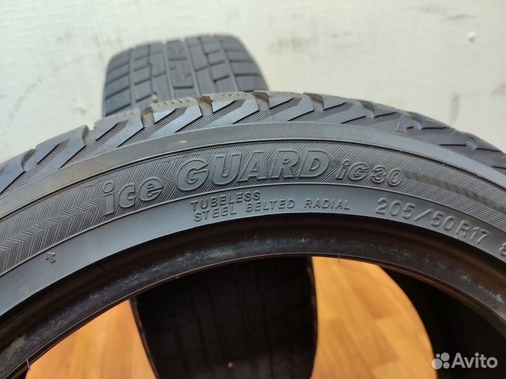 Yokohama Ice Guard IG30 205/50 R17