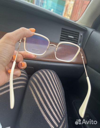 Солнцезащитные очки Gucci