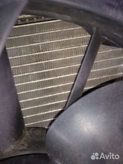 Радиатор охлаждения двигателя Citroen C4 B7