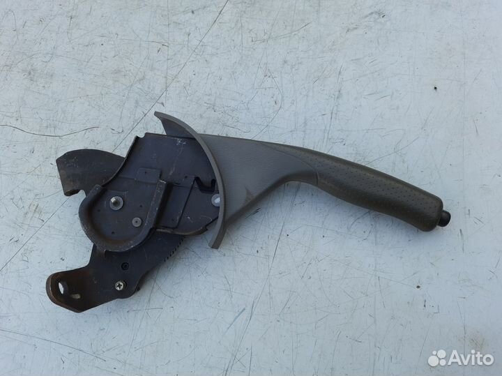 Рычаг стояночного тормоза Chery Tiggo T11