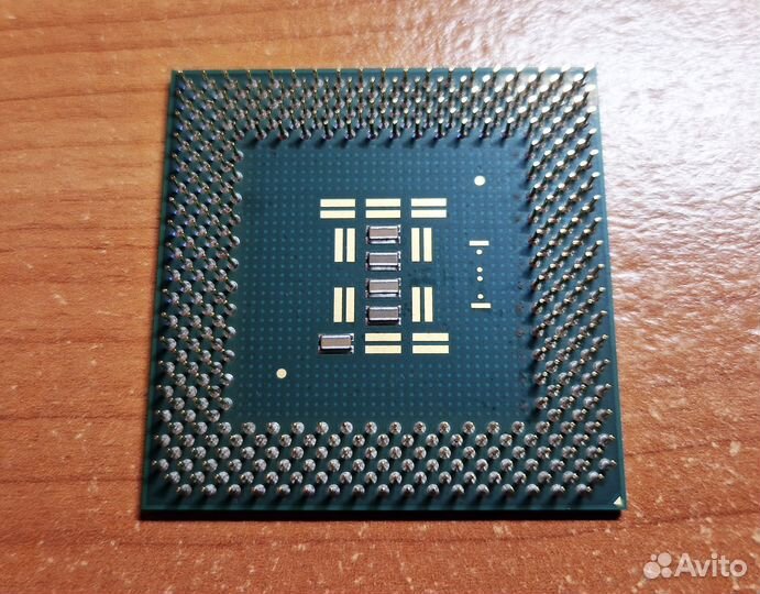 Intel Celeron SL4P9 BOX 667MHz/128KB/66/Socket 370