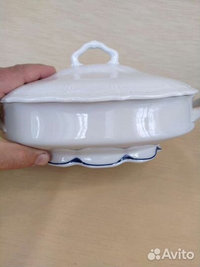 Фарфоровая супница Финляндия