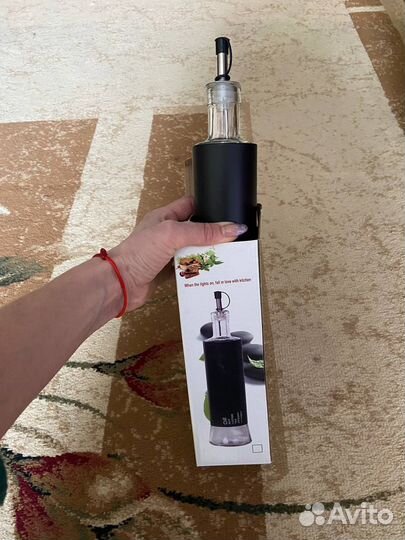 Декоративная бутыль для масла