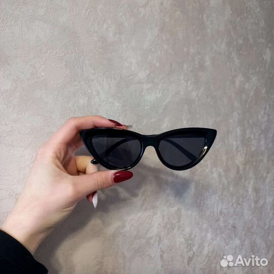 Солнцезащитные очки