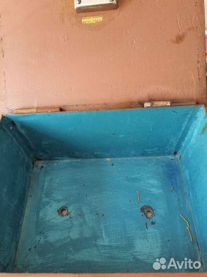 Сейф металлический бу