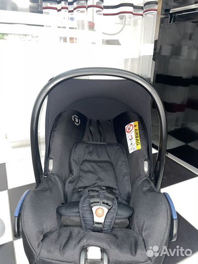 Детское автокресло от 0 до года maxi cosi