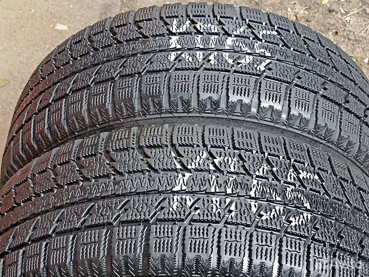 Toyo Observe GSi-5 215/55 R17 98Q
