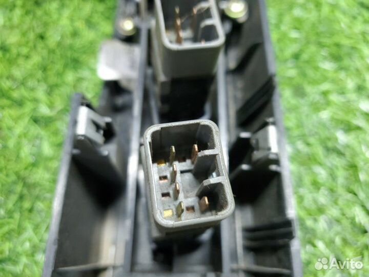 Кнопка обогрева сидений передняя правая Ssangyong