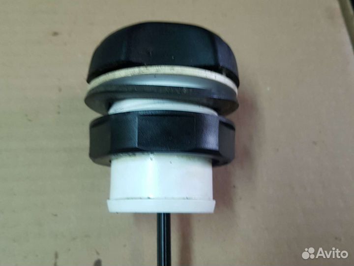 275000086 заливная пробка,щуп BRP Sea-Doo XP