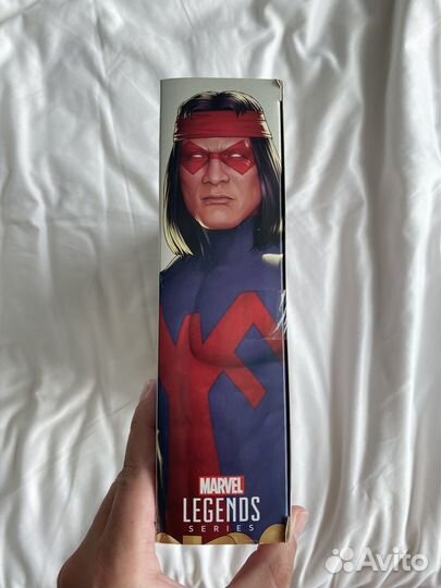 Шторм Marvel Legends