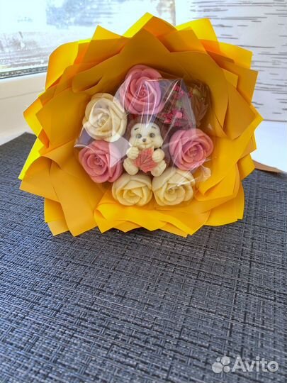 Шоколадные подарки Букеты на 1 сентября