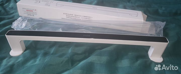 Держатель для полотенец в ванной