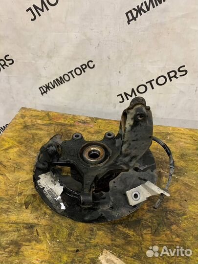 Кулак поворотный ступица Volvo V50 S40 C30