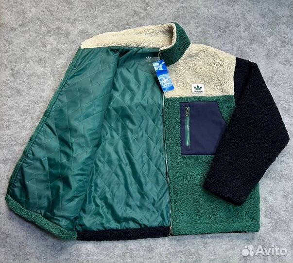 Куртка adidas барашка