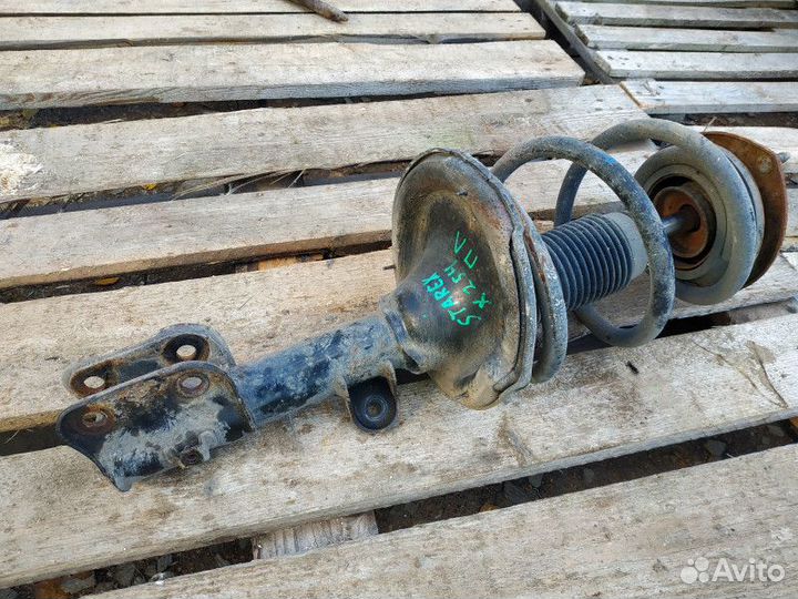 Стойка амортизатора переднего левого Hyundai Grand