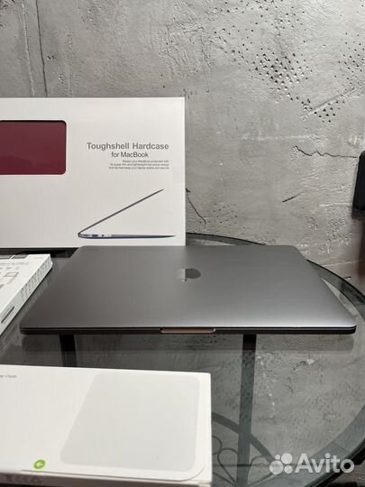 Apple macbook pro 13 2017 touch bar 256gb