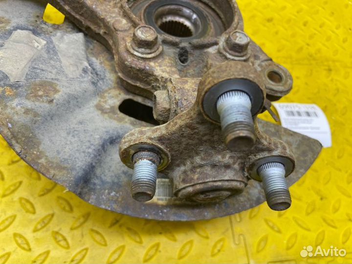 Б/У Кулак поворотный - В хорошем состоянииn