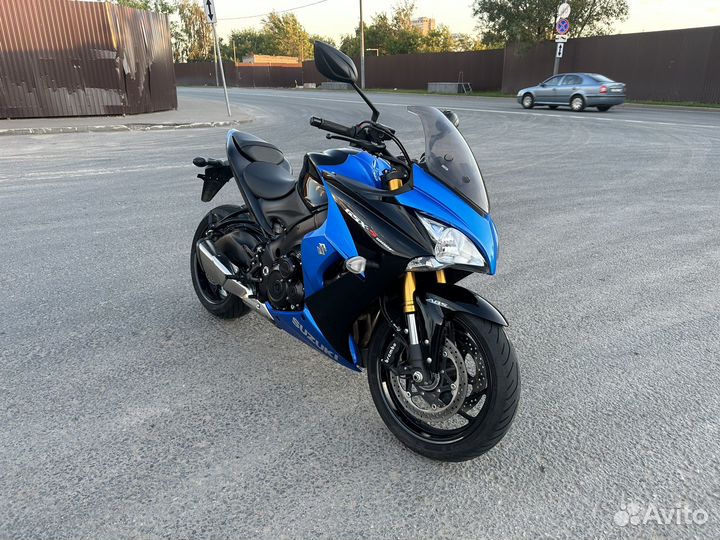 Suzuki GSX-S1000F